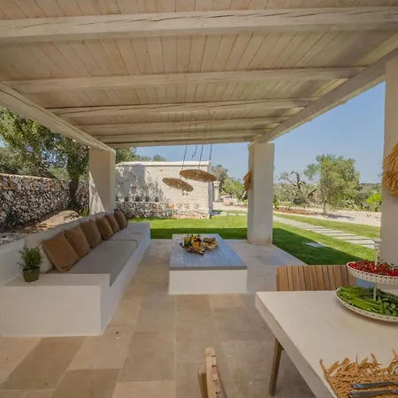 Schoner - Private Pool Tatil Evi Ostuni